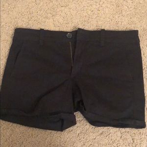 AEO midi twill black shorts